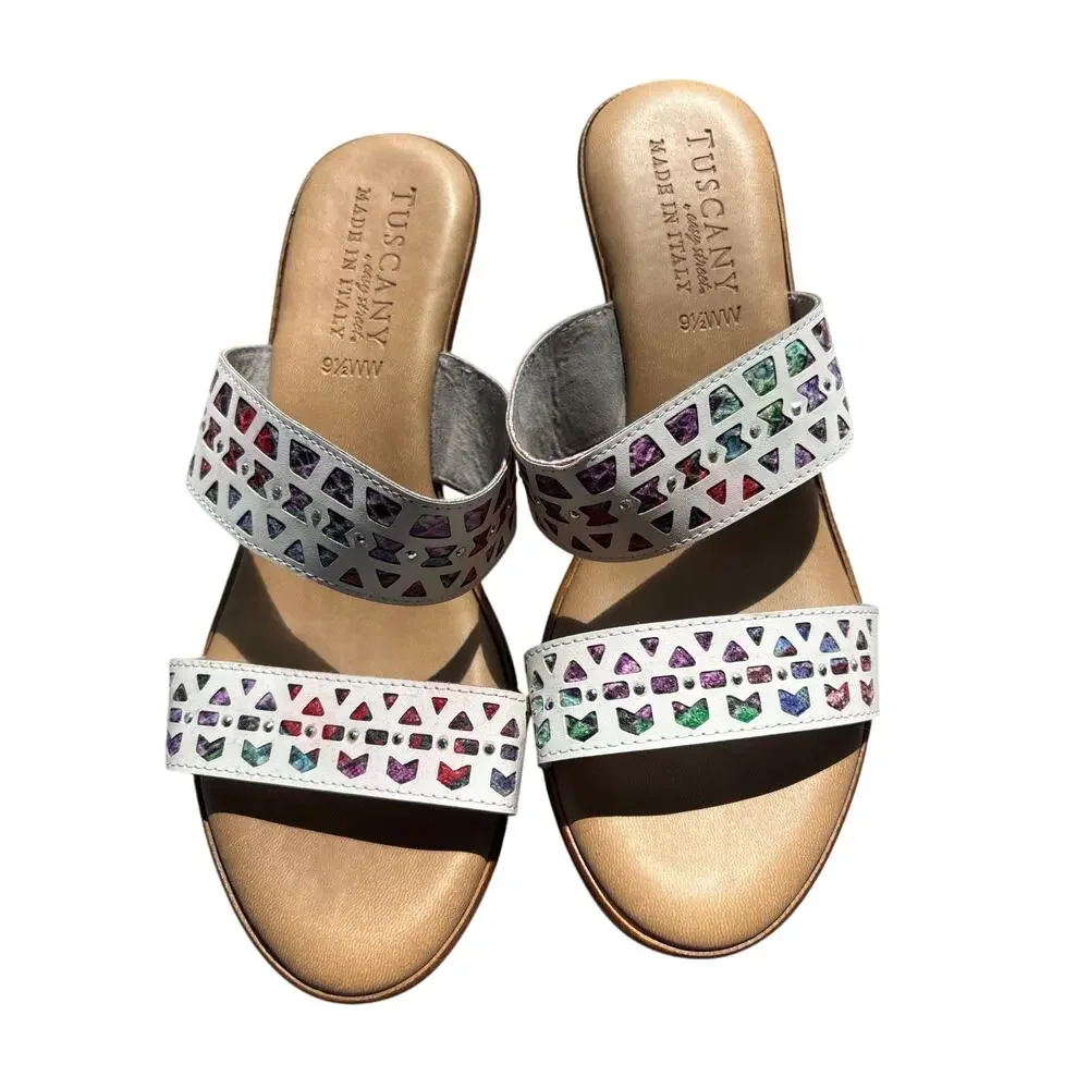 Tuscany by Easy Street Viniko Sandals 9.5 W Leather Never Worn Comfort Shoe Boho